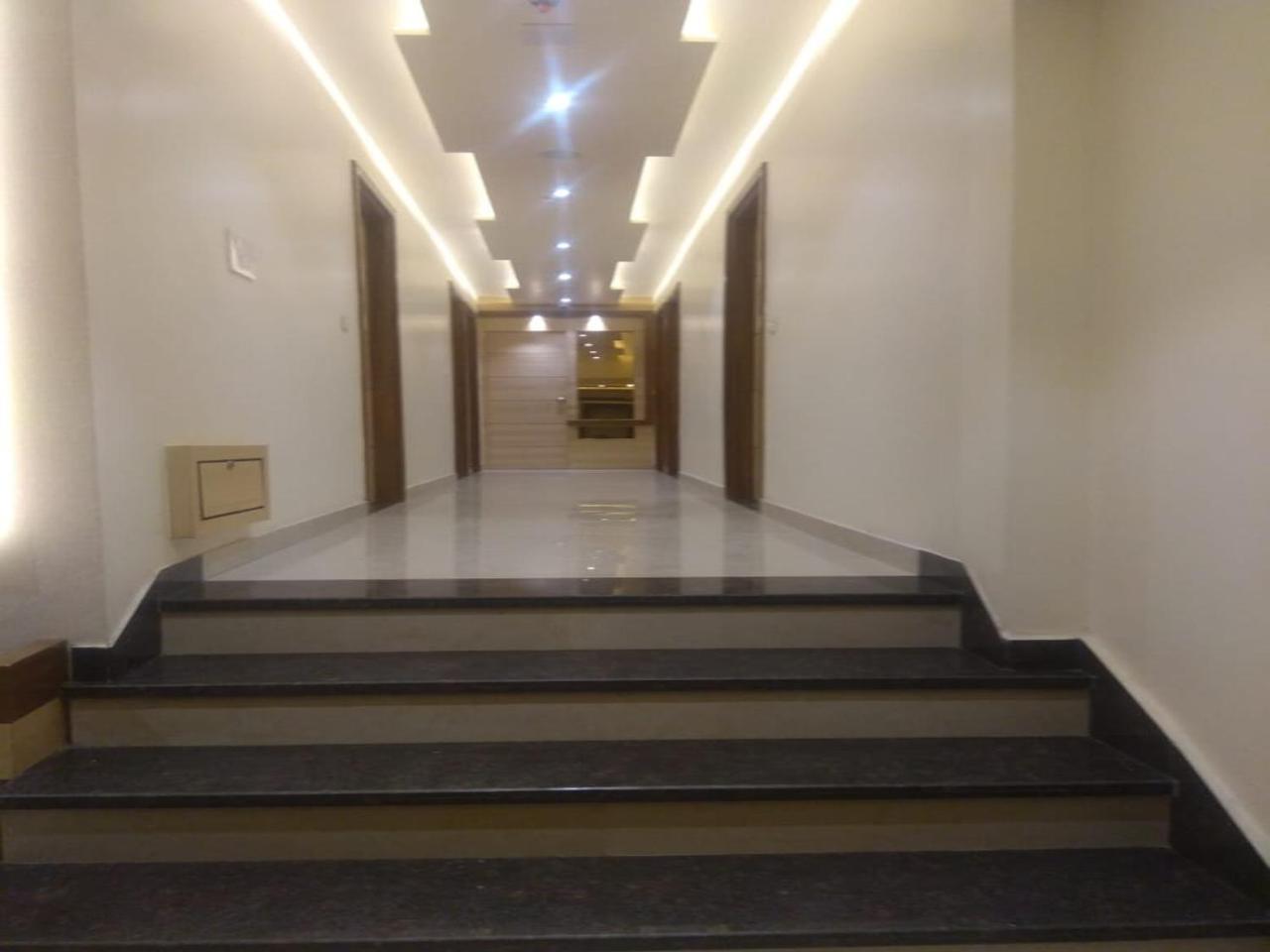 אמריצר Csjs Inn By Krishna Group Of Hotels מראה חיצוני תמונה